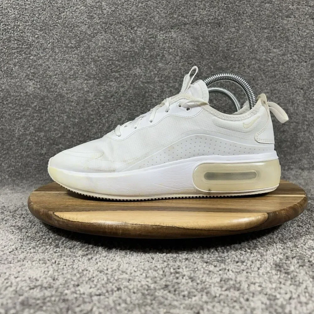 Nike Air Max Dia AQ4312-105 Women's Size 9 White Trainer Athletic Shoes Used